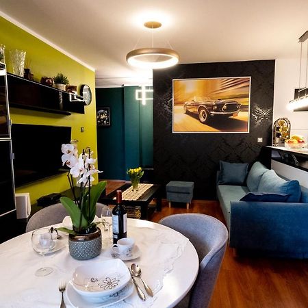 Torre Verona Apartment - 70M2, Terrace, Garage Cracovie Extérieur photo