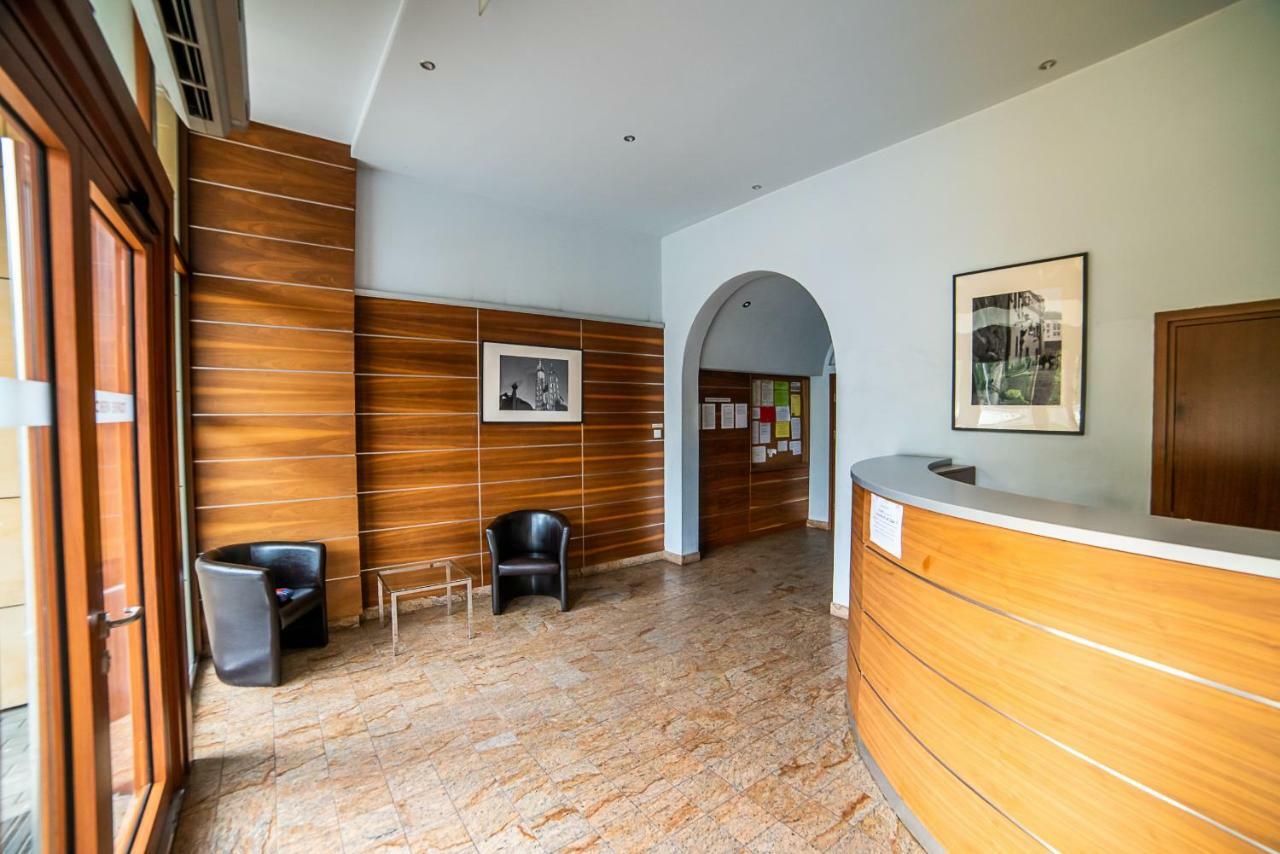 Torre Verona Apartment - 70M2, Terrace, Garage Cracovie Extérieur photo